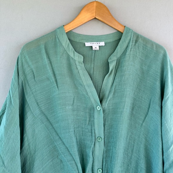 🎉5 for $45🎉 Favlux top blouse shirt size M - Picture 5 of 9
